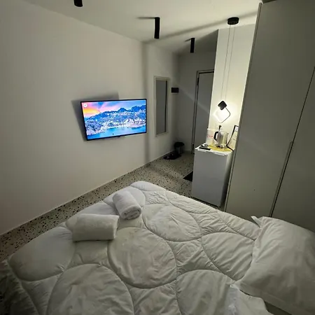 Roomy Tiran